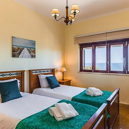 Feriehus Casa A Beira Mar - With Ocean View São Pedro da Cadeira