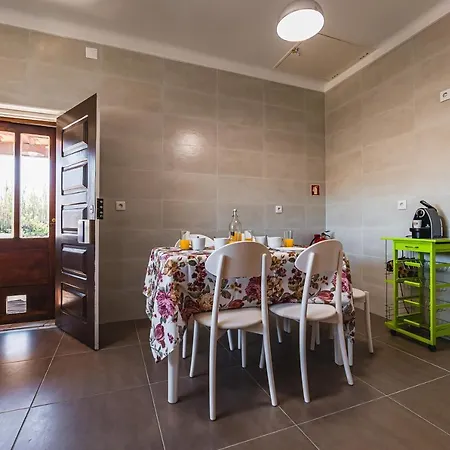 בית נופש Casa A Beira Mar - With Ocean View São Pedro da Cadeira