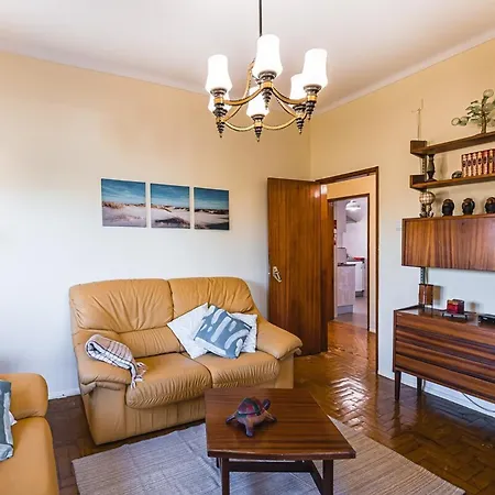 Casa A Beira Mar - With Ocean View * São Pedro da Cadeira