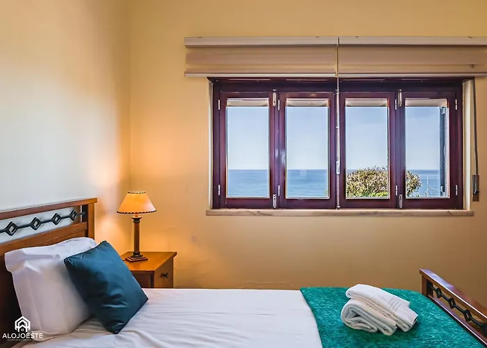 Casa à Beira Mar - With Ocean View Sao Pedro da Cadeira