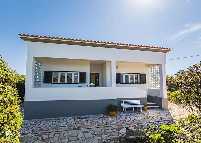 Casa à Beira Mar - With Ocean View * Sao Pedro da Cadeira